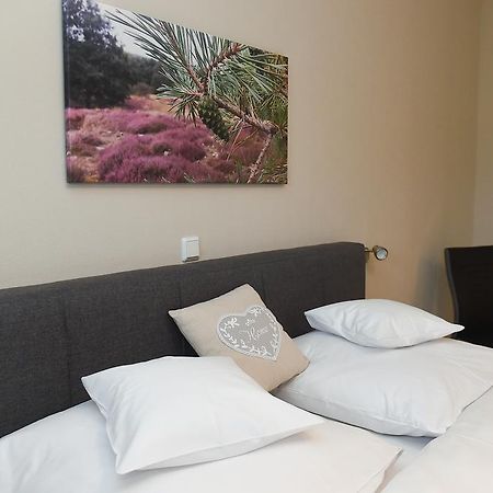 Boardinghouse Alte Bank Hotel Wollstein Ngoại thất bức ảnh