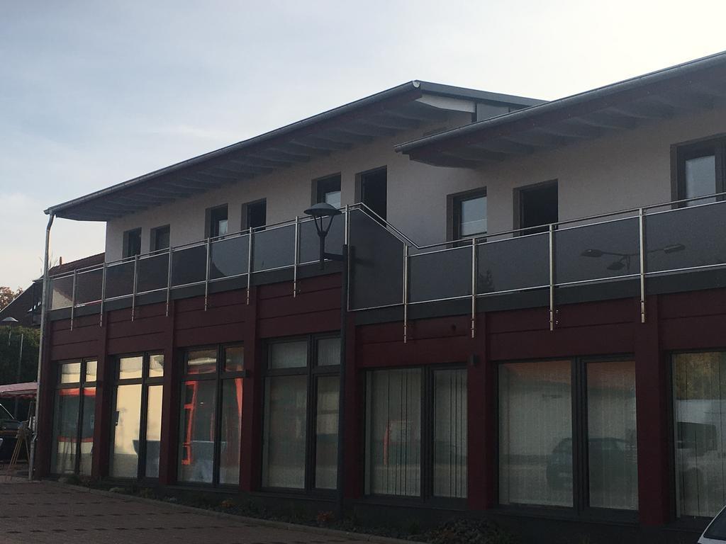 Boardinghouse Alte Bank Hotel Wollstein Ngoại thất bức ảnh